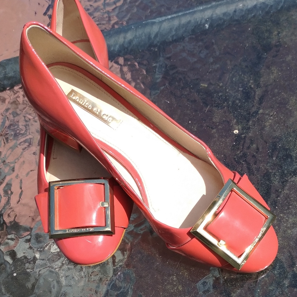 Ladies Shoes Flats by  Louise et Cie, Size 7    Just Reduced 11/21/22